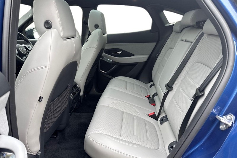 2023 (23) JAGUAR E-PACE 1.5 P300e R-Dynamic HSE 5dr Auto 5161213