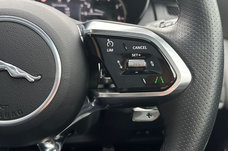 2023 (23) JAGUAR E-PACE 1.5 P300e R-Dynamic HSE 5dr Auto 5161238