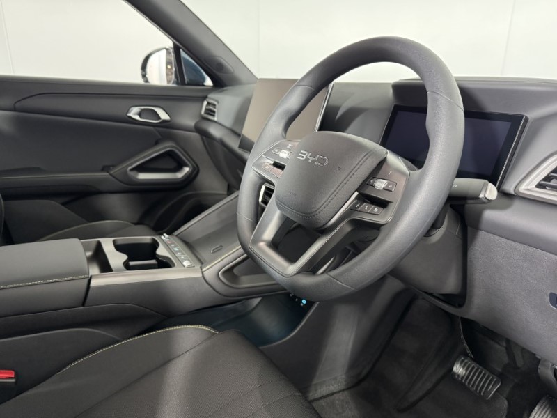 BYD ATTO 2 1.5 DM-i Active 5dr Auto 5930982