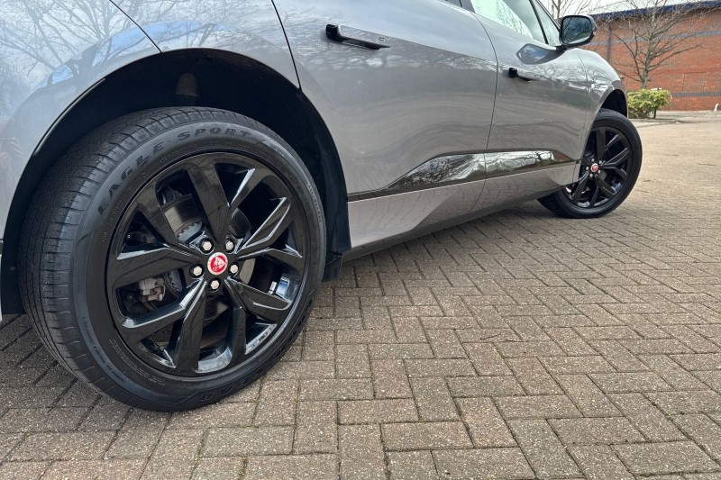 2022 (72) JAGUAR I-PACE 294kW EV400 Black 90kWh 5dr Auto [11kW Charger] 5159367