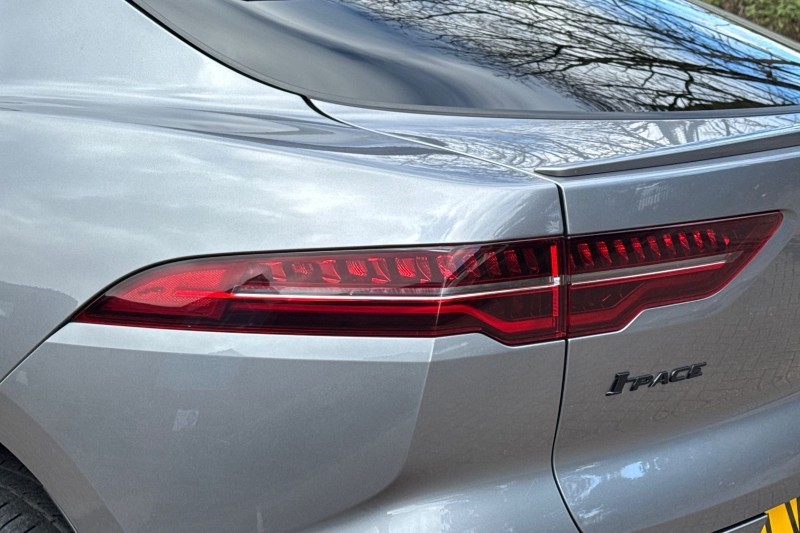 2022 (72) JAGUAR I-PACE 294kW EV400 Black 90kWh 5dr Auto [11kW Charger] 5159338
