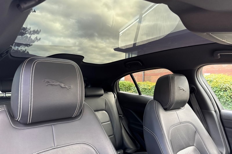 2022 (72) JAGUAR I-PACE 294kW EV400 Black 90kWh 5dr Auto [11kW Charger] 5159340