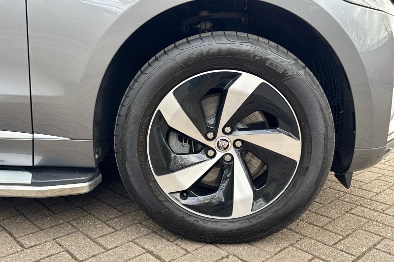 2023 (73) JAGUAR F-PACE 2.0 D200 R-Dynamic S 5dr Auto AWD 5160883