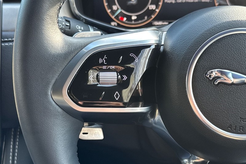 2023 (73) JAGUAR F-PACE 2.0 D200 R-Dynamic S 5dr Auto AWD 5160902