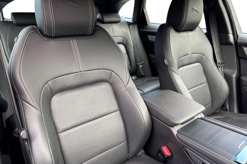 2023 (73) JAGUAR F-PACE 2.0 D200 R-Dynamic S 5dr Auto AWD 5160900