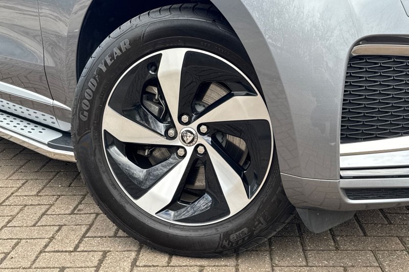 2023 (73) JAGUAR F-PACE 2.0 D200 R-Dynamic S 5dr Auto AWD 5160918