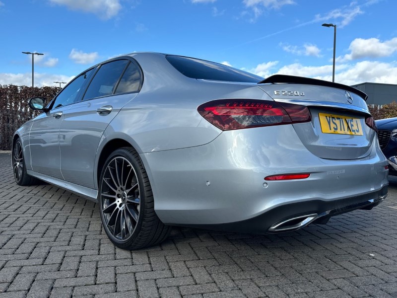 2022 (71) MERCEDES-BENZ E CLASS E220d AMG Line Night Edition Prem PLUS 4dr 9G-Tronic 3604835