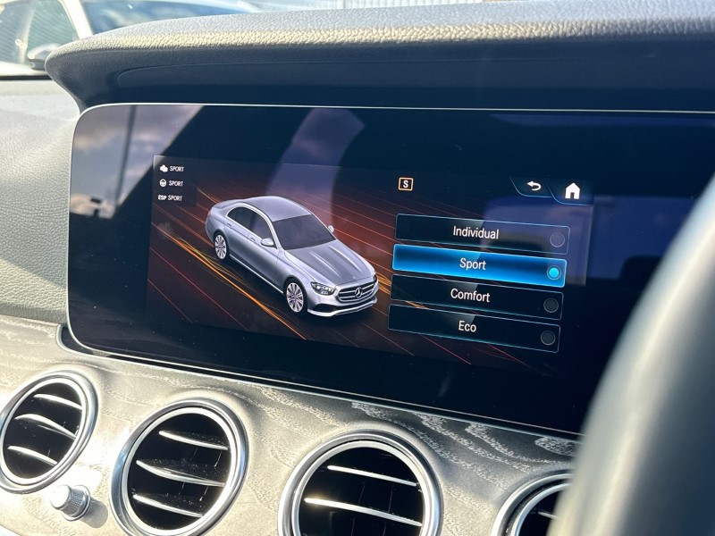 2022 (71) MERCEDES-BENZ E CLASS E220d AMG Line Night Edition Prem PLUS 4dr 9G-Tronic 3604820