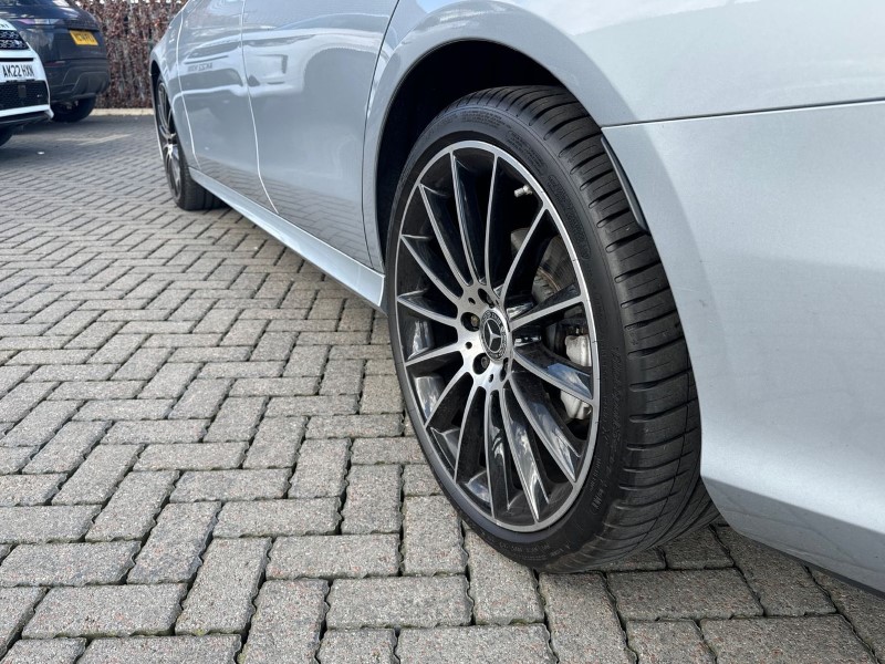 2022 (71) MERCEDES-BENZ E CLASS E220d AMG Line Night Edition Prem PLUS 4dr 9G-Tronic 3604830