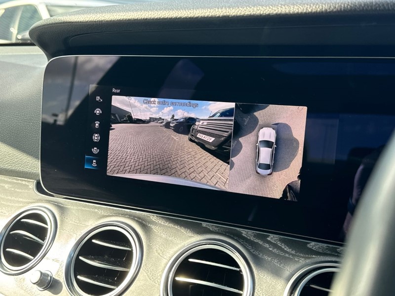 2022 (71) MERCEDES-BENZ E CLASS E220d AMG Line Night Edition Prem PLUS 4dr 9G-Tronic 3604817