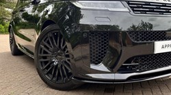 2026 (26) LAND ROVER RANGE ROVER SPORT 4.4 P635 V8 SV 5dr Auto 5724548