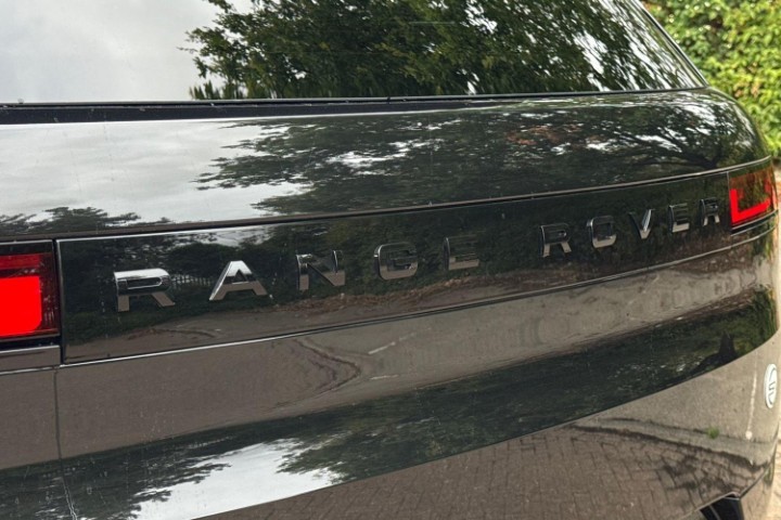 2026 (26) LAND ROVER RANGE ROVER SPORT 4.4 P635 V8 SV 5dr Auto 5724551