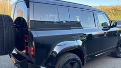 2024 (24) LAND ROVER DEFENDER 3.0 D250 X-Dynamic HSE 110 5dr Auto 5190410