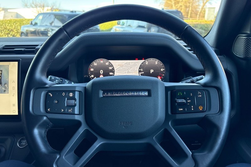 2024 (24) LAND ROVER DEFENDER 3.0 D250 X-Dynamic HSE 110 5dr Auto 5190383