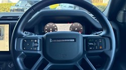 2024 (24) LAND ROVER DEFENDER 3.0 D250 X-Dynamic HSE 110 5dr Auto 5190383