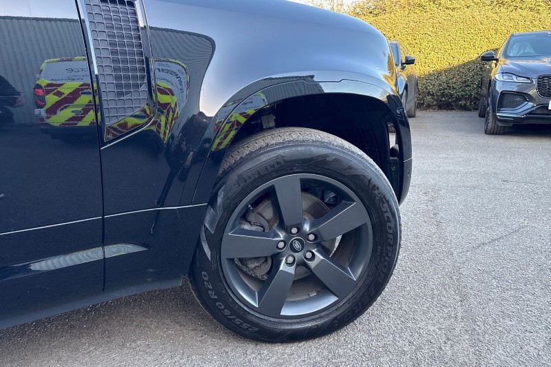 2024 (24) LAND ROVER DEFENDER 3.0 D250 X-Dynamic HSE 110 5dr Auto 5190408