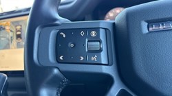 2024 (24) LAND ROVER DEFENDER 3.0 D250 X-Dynamic HSE 110 5dr Auto 5190384
