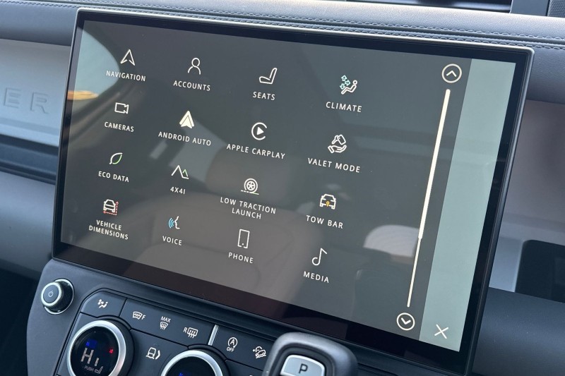 2025 (75) LAND ROVER DEFENDER 3.0 D350 X-Dynamic HSE 110 5dr Auto [7 Seat] 5192003