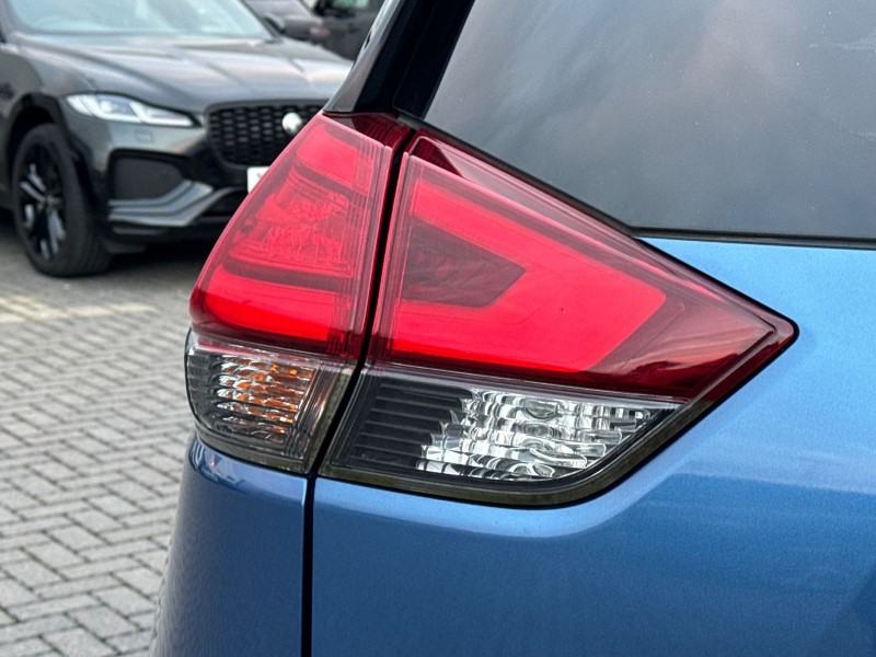 2018 (18) NISSAN X-TRAIL 1.6 dCi N-Connecta 5dr [7 Seat] 3622354