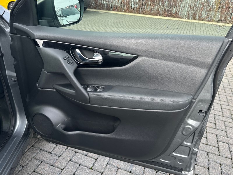 2020 (69) NISSAN QASHQAI 1.3 DiG-T 160 Acenta Premium 5dr 3617100