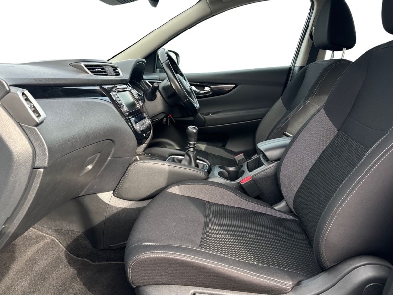 2020 (69) NISSAN QASHQAI 1.3 DiG-T 160 Acenta Premium 5dr 3617094