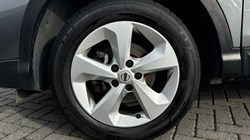 2020 (69) NISSAN QASHQAI 1.3 DiG-T 160 Acenta Premium 5dr 3617099