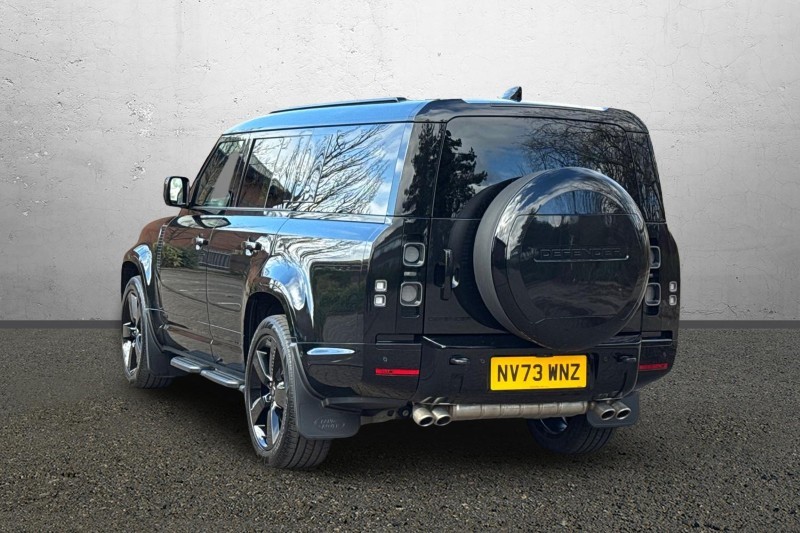 2024 (73) LAND ROVER DEFENDER 5.0 P500 V8 130 5dr Auto [8 Seat]