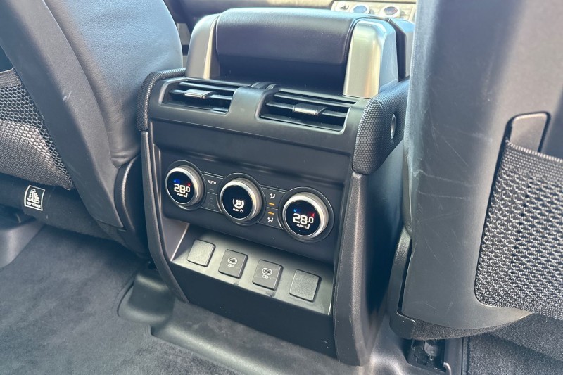 2024 (73) LAND ROVER DEFENDER 5.0 P500 V8 130 5dr Auto [8 Seat] 5159112