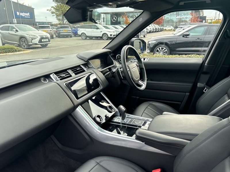 2022 (22) LAND ROVER RANGE ROVER SPORT 3.0 D300 HSE Dynamic Black 5dr Auto 3636023