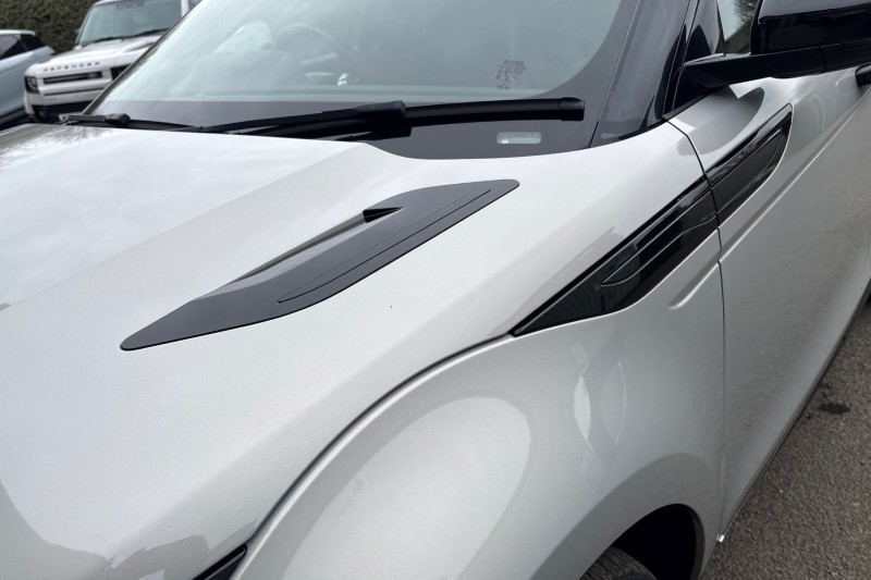 2019 (19) LAND ROVER RANGE ROVER EVOQUE 2.0 D180 R-Dynamic SE 5dr Auto 5209138