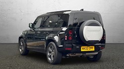 2022 (22) LAND ROVER DEFENDER 3.0 D300 X-Dynamic HSE 110 5dr Auto 5146838