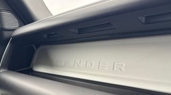 2022 (22) LAND ROVER DEFENDER 3.0 D300 X-Dynamic HSE 110 5dr Auto 5146894