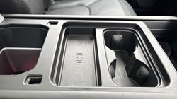 2022 (22) LAND ROVER DEFENDER 3.0 D300 X-Dynamic HSE 110 5dr Auto 5146875