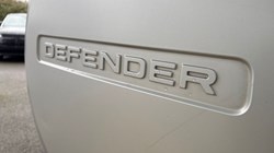 2022 (22) LAND ROVER DEFENDER 3.0 D300 X-Dynamic HSE 110 5dr Auto 5146885