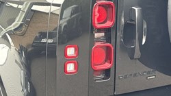 2022 (22) LAND ROVER DEFENDER 3.0 D300 X-Dynamic HSE 110 5dr Auto 5146855