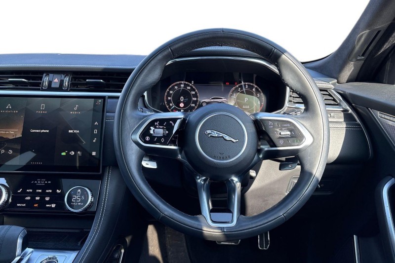 2024 (24) JAGUAR F-PACE 2.0 P400e R-Dynamic HSE Black 5dr Auto AWD 5136552