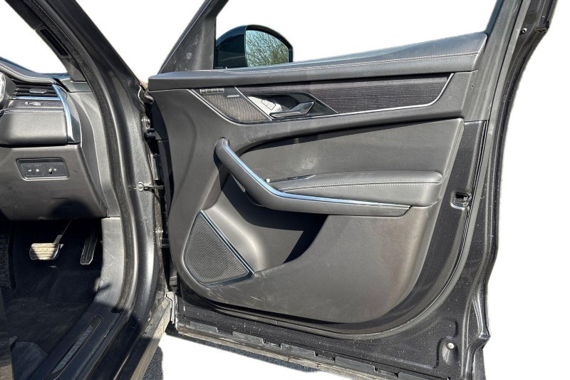 2024 (24) JAGUAR F-PACE 2.0 P400e R-Dynamic HSE Black 5dr Auto AWD 5136560