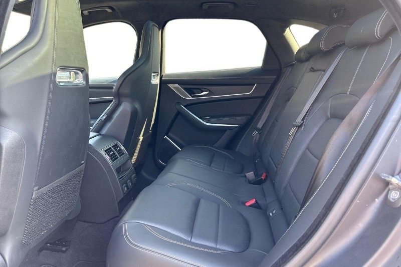 2024 (24) JAGUAR F-PACE 2.0 P400e R-Dynamic HSE Black 5dr Auto AWD 5136541