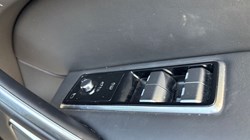 2024 (24) JAGUAR F-PACE 2.0 P400e R-Dynamic HSE Black 5dr Auto AWD 5136561