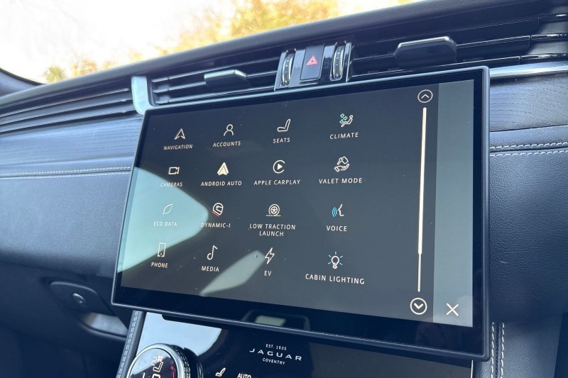 2024 (24) JAGUAR F-PACE 2.0 P400e R-Dynamic HSE Black 5dr Auto AWD 5136571