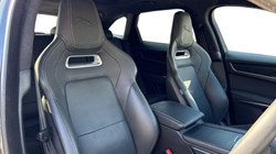 2024 (24) JAGUAR F-PACE 2.0 P400e R-Dynamic HSE Black 5dr Auto AWD 5136564