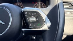 2024 (24) JAGUAR F-PACE 2.0 P400e R-Dynamic HSE Black 5dr Auto AWD 5136567