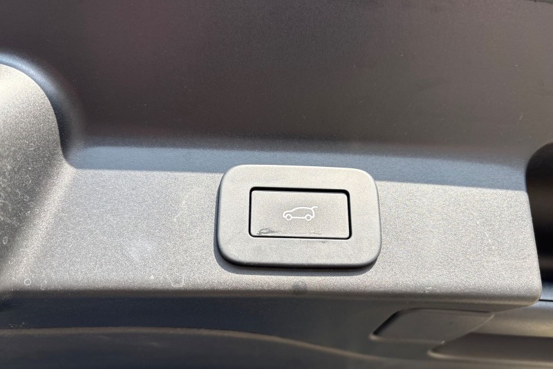 2024 (24) JAGUAR F-PACE 2.0 P400e R-Dynamic HSE Black 5dr Auto AWD 5136581