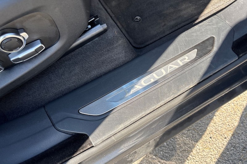 2024 (24) JAGUAR F-PACE 2.0 P400e R-Dynamic HSE Black 5dr Auto AWD 5136579