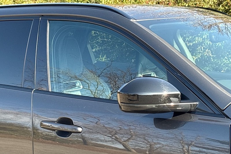 2024 (24) JAGUAR F-PACE 2.0 P400e R-Dynamic HSE Black 5dr Auto AWD 5136591