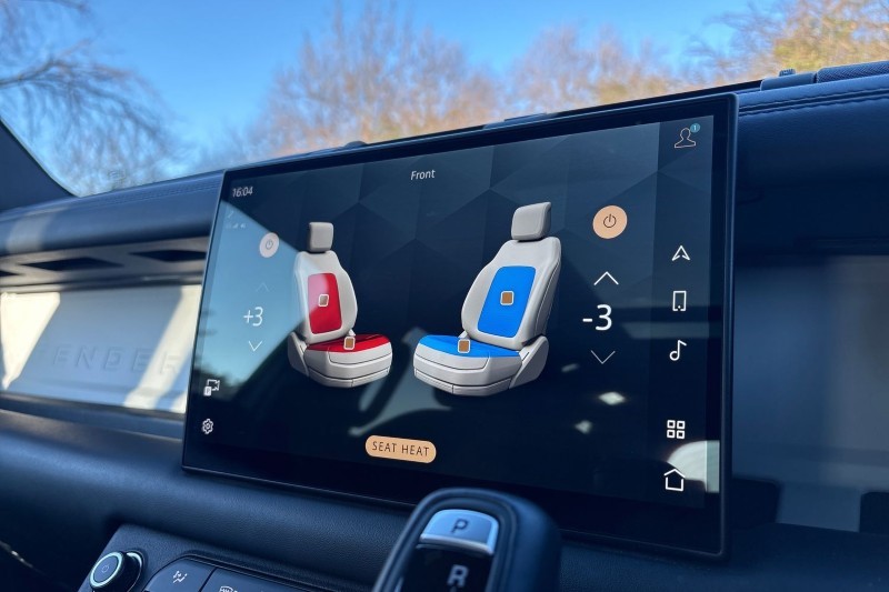 2025 (74) LAND ROVER DEFENDER 3.0 D350 X-Dynamic HSE 110 5dr Auto [7 Seat] 5136629