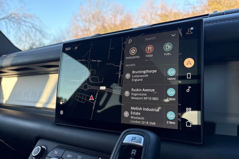 2025 (74) LAND ROVER DEFENDER 3.0 D350 X-Dynamic HSE 110 5dr Auto [7 Seat] 5136603