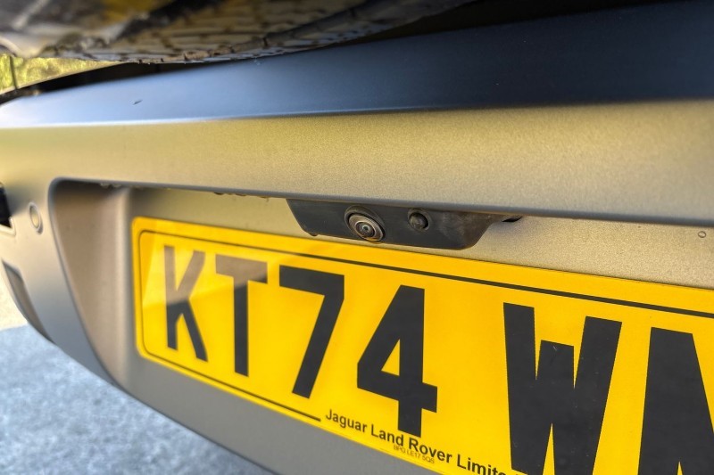 2025 (74) LAND ROVER DEFENDER 3.0 D350 X-Dynamic HSE 110 5dr Auto [7 Seat] 5136637