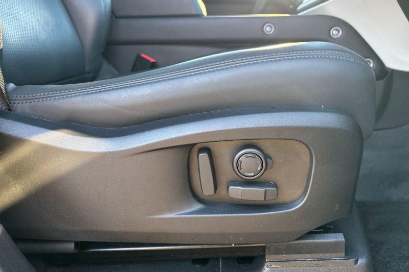 2025 (74) LAND ROVER DEFENDER 3.0 D350 X-Dynamic HSE 110 5dr Auto [7 Seat] 5136617