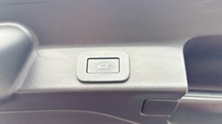 2024 (24) JAGUAR F-PACE 2.0 D200 R-Dynamic SE Black 5dr Auto AWD 5153543